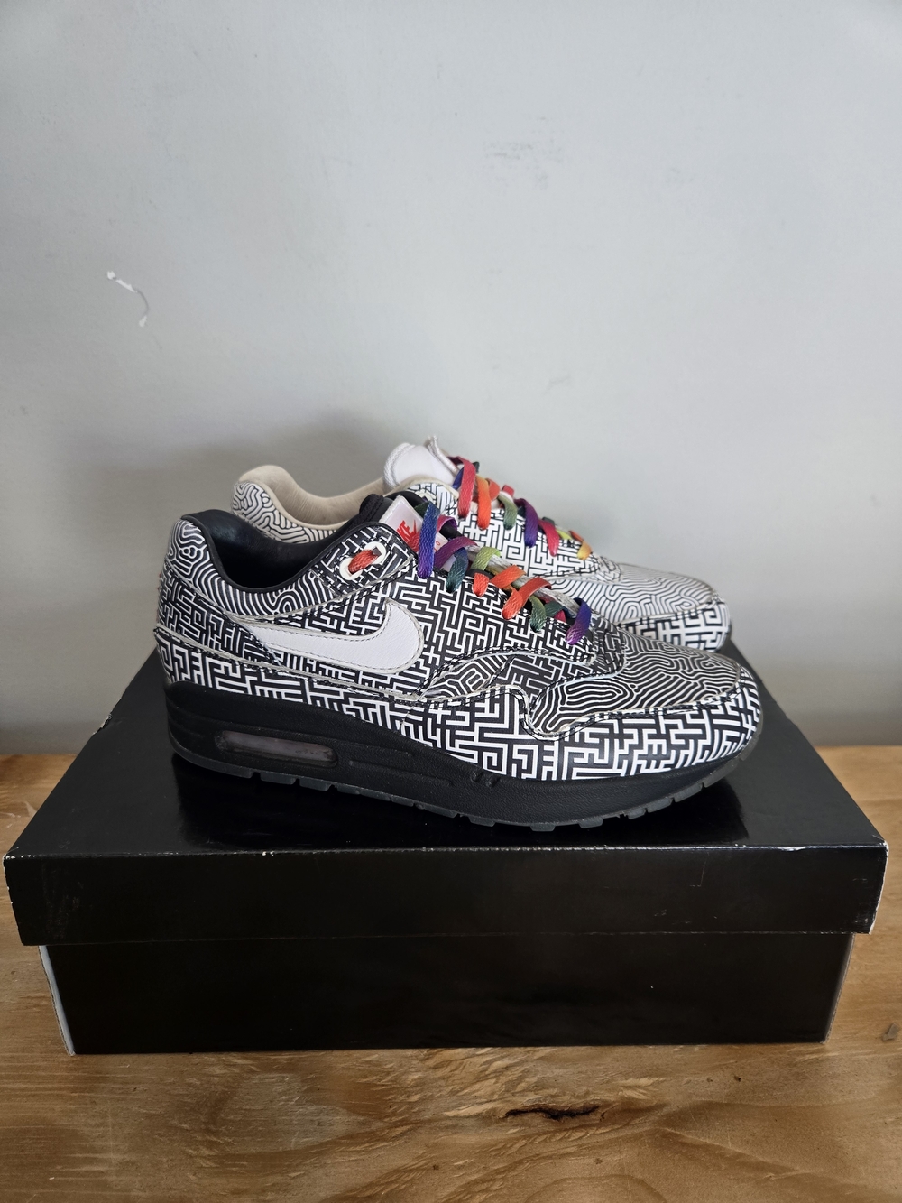 Nike Air Max 1 Tokyo Maze - Size Men's 6 - Women's 7.5